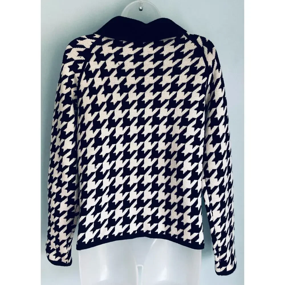 Worth New York 100% Wool Sweater Small Black and White